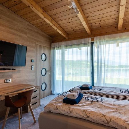 Marina Liptov Pri Liptovskej Mare Otel Bobrovník Dış mekan fotoğraf
