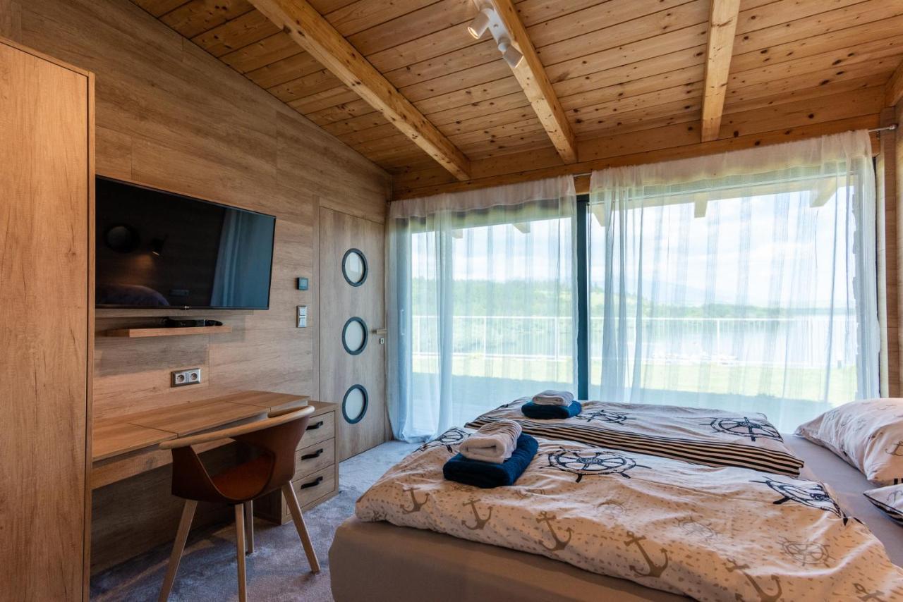 Marina Liptov Pri Liptovskej Mare Otel Bobrovník Dış mekan fotoğraf