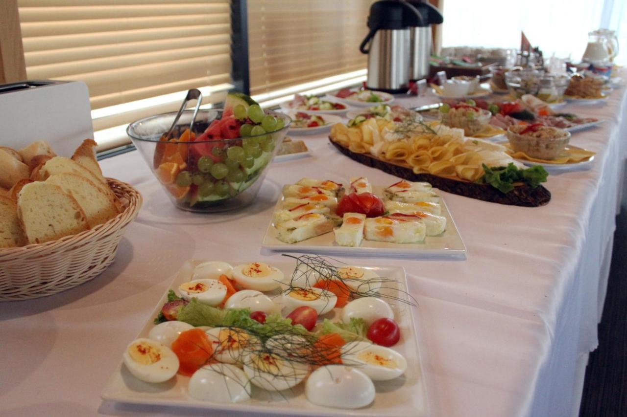 Marina Liptov Pri Liptovskej Mare Otel Bobrovník Dış mekan fotoğraf